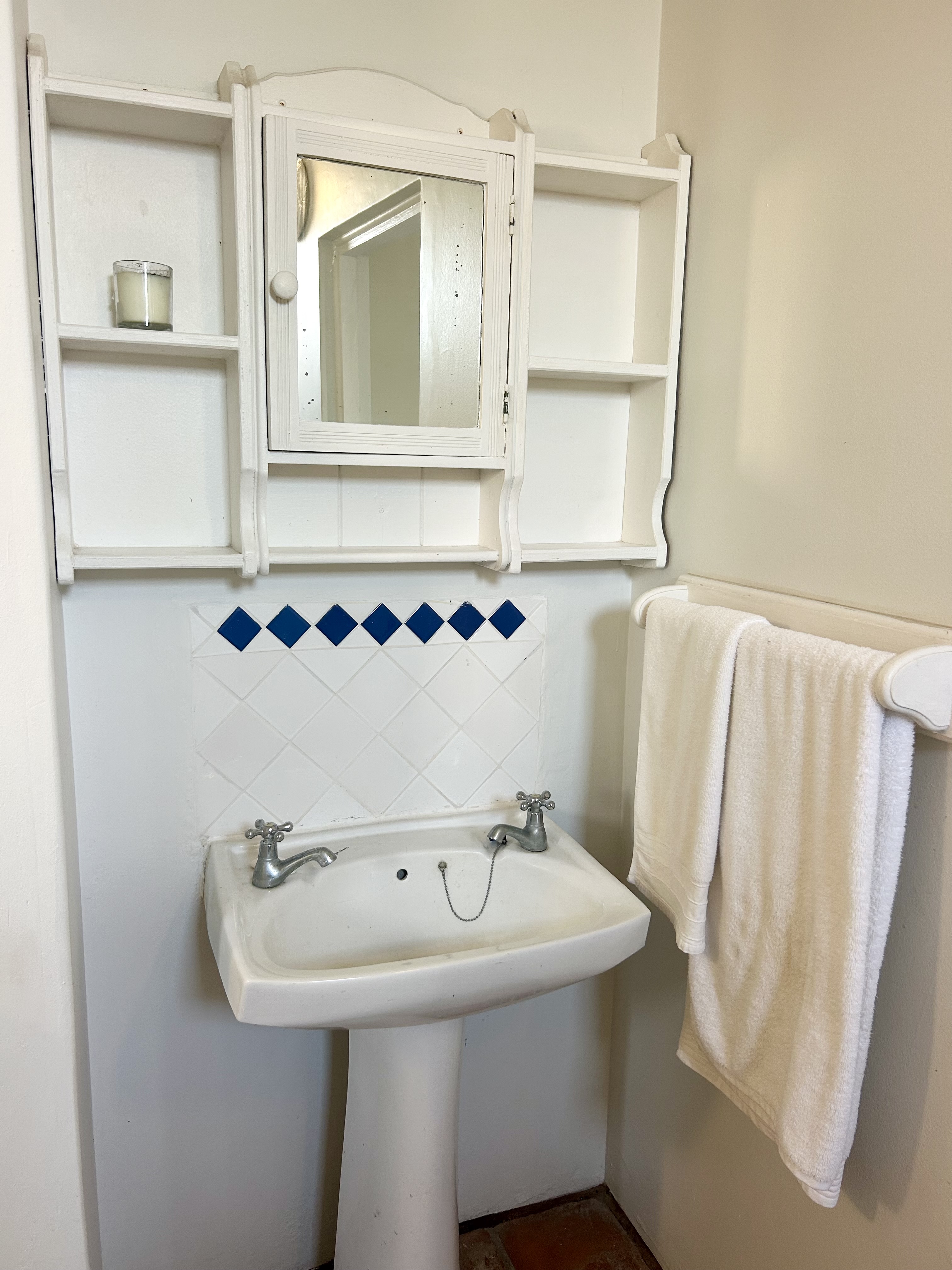 Guest bedroom at The Beach Cottage, Prince’s Grant